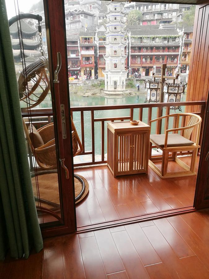 沱江缘民宿 Fenghuang Zewnętrze zdjęcie